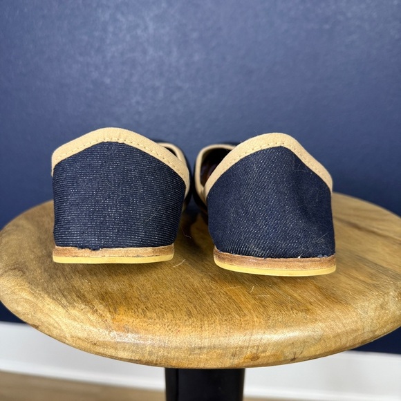 Fuchsia "Denim" Blue and Tan Flats, NIB, Size 10 WIDE - Picture 3 of 8